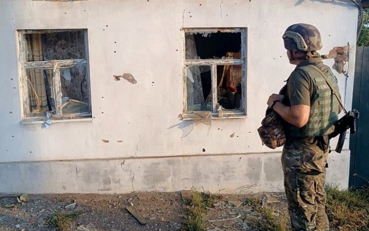 Ворожа армія обстріляла за добу 10 населених пунктів Донеччини, пошкоджений храм