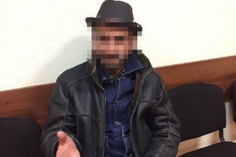 Друг молодоженов "заминировал" их свадьбу в Киеве 