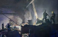 Окупанти вдарили "Шахедами" по Кривому Рогу, є влучання у підприємство, поранений чоловік