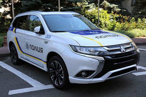 МВД начало закупку гибридных внедорожников за киотские деньги