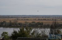 Росіяни знову обстріляли Херсон з артилерії. Постраждала жінка