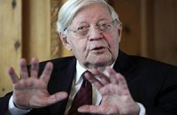 Бывший канцлер Германии попал в реанимацию