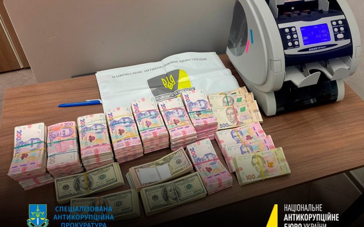 Підозрюваного у хабарництві Лозинського звільнили з посади заступника міністра