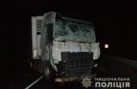 Трое людей погибли на Закарпатье из-за столкновения микроавтобуса и грузовика