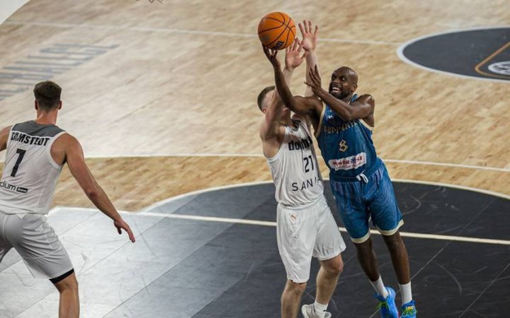 "Будівельник" успішно стартував у кваліфікації Ліги чемпіонів, розгромивши "Норрчепінг"