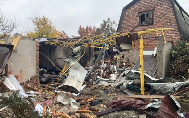 Унаслідок ворожих обстрілів Донеччини дістали поранення троє людей