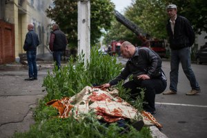 Семь человек погибли, 39 доставлены с огнестрельными ранениями в больницы в Мариуполе, - ОГА
