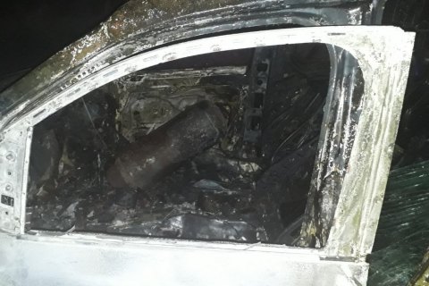 У Латвії чоловік підірвав авто, поранено двох поліцейських 