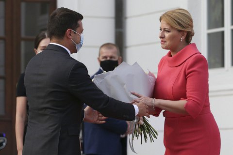 Зеленский и президент Словакии провели телефонный разговор