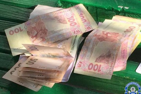 ​Глава сельсовета во Львовской области вымогал 33 тыс. гривен за выделение земучастка 