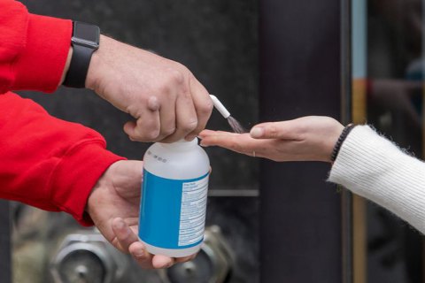 В Киеве выделили 1,3 млн грн на закупку дезинфекторов для избирательных участков