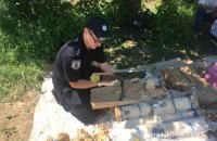 В Ровенской области полиция изъяла один из крупнейших в Украине арсенал боеприпасов