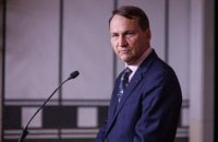 У МЗС Польщі визнали "неадекватність" рішення президента забрати орден у Зеленського