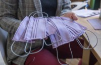 У Києві відкриють пункти прийому використаних масок і рукавичок