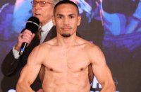 В поединке за титулы WBA и WBC боксеры установили рекорд дивизиона, выбросив на двоих 2 529 ударов
