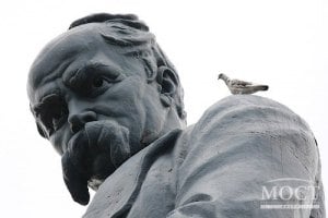 Минкульт попросит денег на ремонт дорог к Шевченко