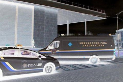 Во Львове подросток "заминировал" ТРЦ, когда его не пустили в кинотеатр