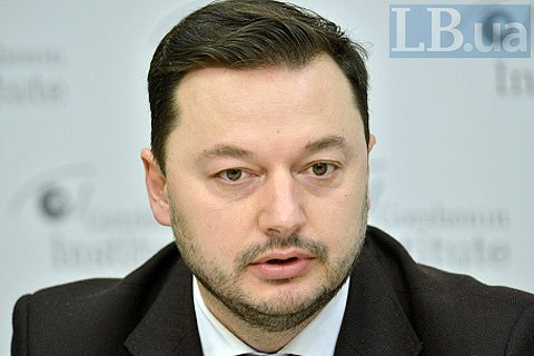 ​Телефонный мошенник выманил у 15-летней дочери нардепа почти 140 тыс. гривен