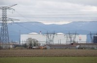 Экстремальная жара во Франции стала причиной остановки АЭС 