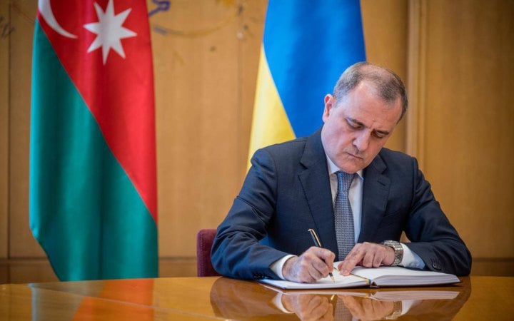 Азербайджан готовий постачати газ Україні у разі потреби