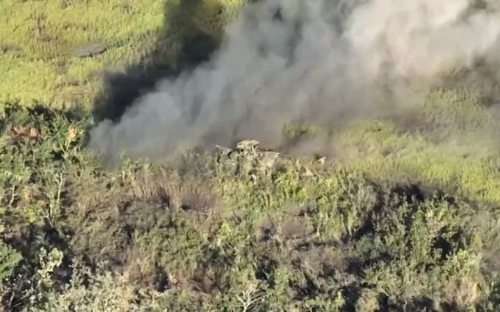 Під Соледаром російський танк підірвався на власній міні, а тоді потрапив під обстріл українських бійців