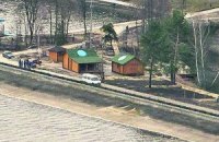 Журналистов задержали в лесу у резиденции Януковича