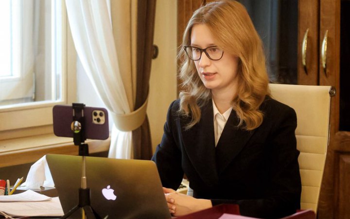 Зміни до бюджету не передбачають підвищених зарплат військовим, - Підласа