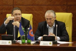 ФФУ не нашла $100 тысяч на отмену матча с США? 