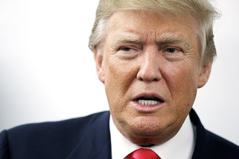 Петицию о запрете приема Трампа королевой подписали уже почти 1,2 млн британцев