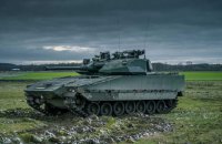 Маляр розповіла про успішне використання БМП CV-90 на фронті: в машину влучив "Ланцет", всі люди всередині вціліли