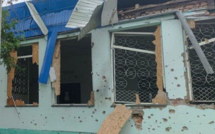 Через ворожий обстріл у Нікополі поранені двоє чоловіків, один у важкому стані