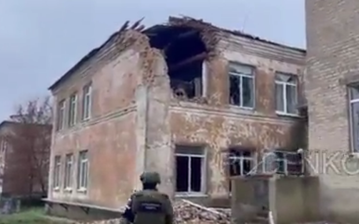 Російські війська в Україні продовжують зазнавати масових втрат від українських високоточних ударів у тилу ворога, – МО Британії