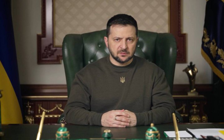 Я дякую нашим хлопцям, які стоять на позиціях міцно й знаходять можливості "мінусувати" окупантів, - Зеленський 