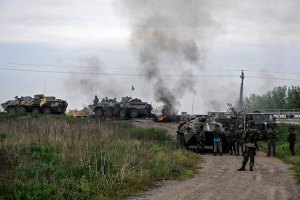 В Славянске начались бои возле телебашни