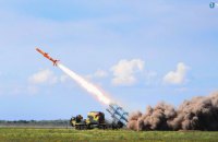 Вооруженные силы приняли на вооружение береговой ракетный комплекс "Нептун"