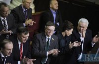 Депутаты встретили Президента аплодисментами