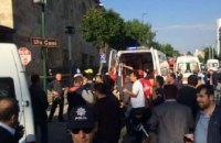 В Турции возле мечети подорвалась смертница