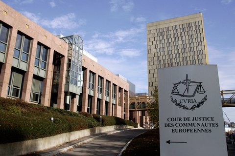 Суд ЕС признал поставки российского оружия на Донбасс