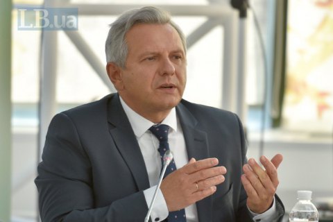 Советник Зеленского: январский карантин не повлияет на курс валют, более того - есть основания для укрепления гривни