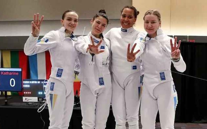 Українські шпажистки вибороли "бронзу" на етапі Кубка світу