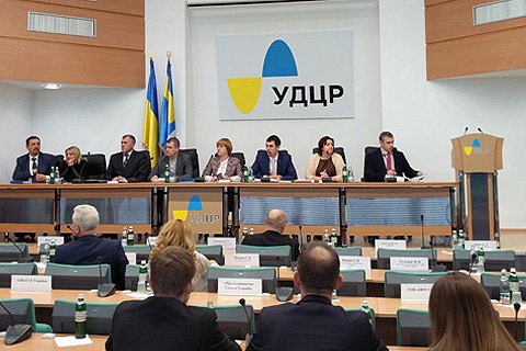 lifecell, "Киевстар" и Vodafone купили частоты под 4G за 2,46 млрд гривен