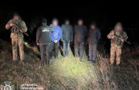 Прикордонники Буковини затримали пʼятьох порушників кордону