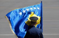 У будівлю парламенту Косова кинули вибуховий пристрій