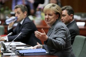 Лидеры Франции и Германии призывают спасти еврозону