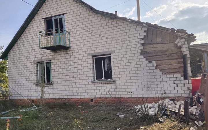 Росіяни атакували Чернігівщину дронами, пошкоджено будинки