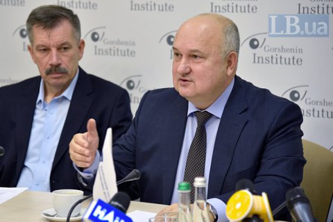 Украина имеет моральное право и должна надеяться на более серьезную поддержку со стороны США, - Смешко 