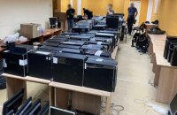 Поліція викрила шахрайські саll-центри у Львові, Одесі, Дніпрі та Кривому Розі