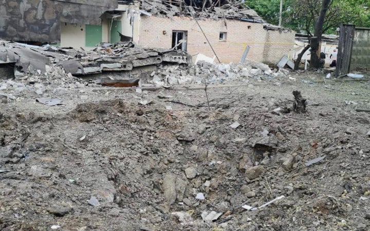 Росіяни скинули авіабомбу на Дружківку: 3 людей загинуло, є поранені