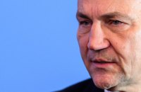 Сікорський: Польща очікує від Трампа виконання обіцянки щодо військової бази США