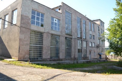 В Украине пустили с молотка еще один спиртзавод